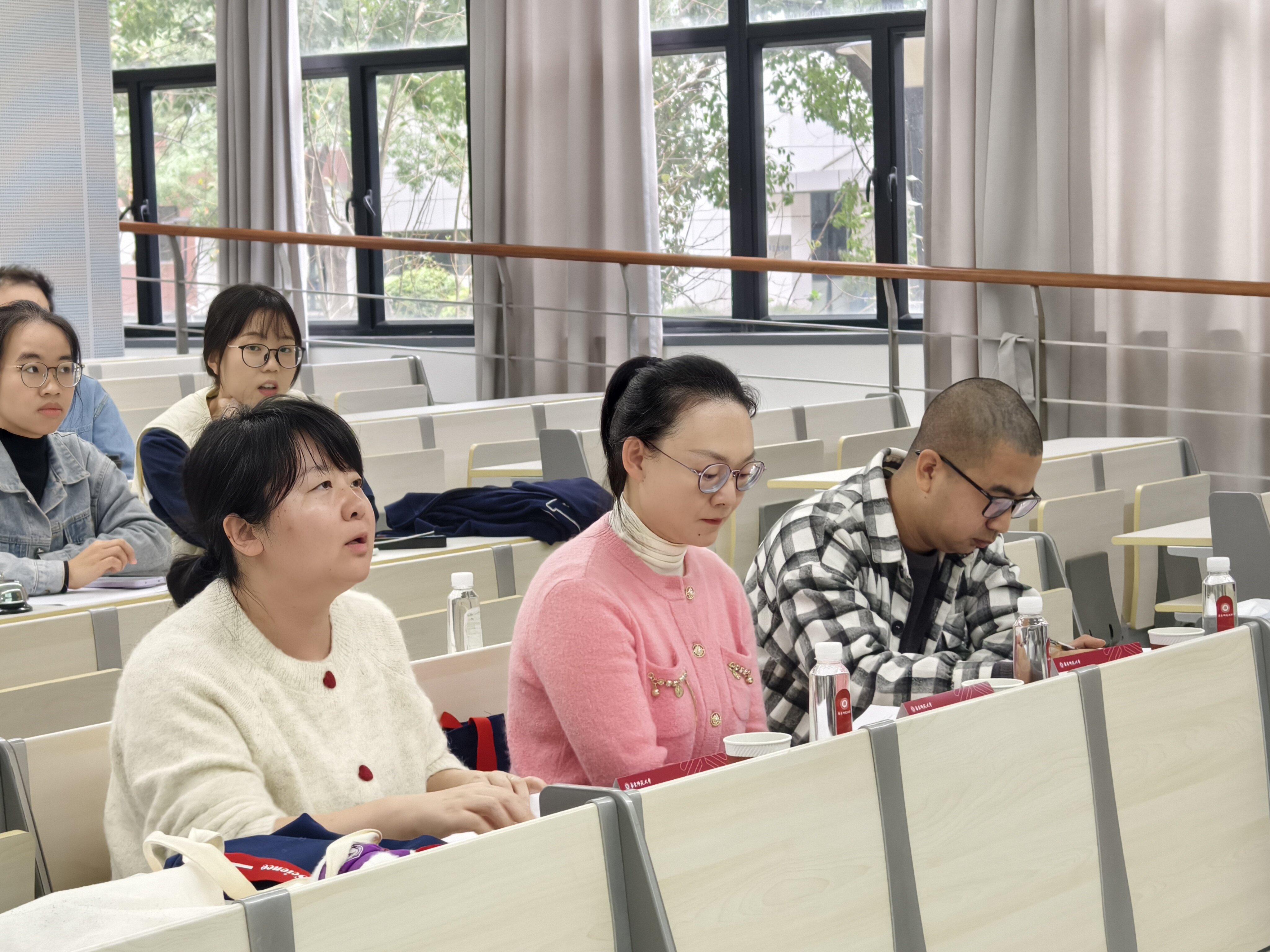 图片2.jpg