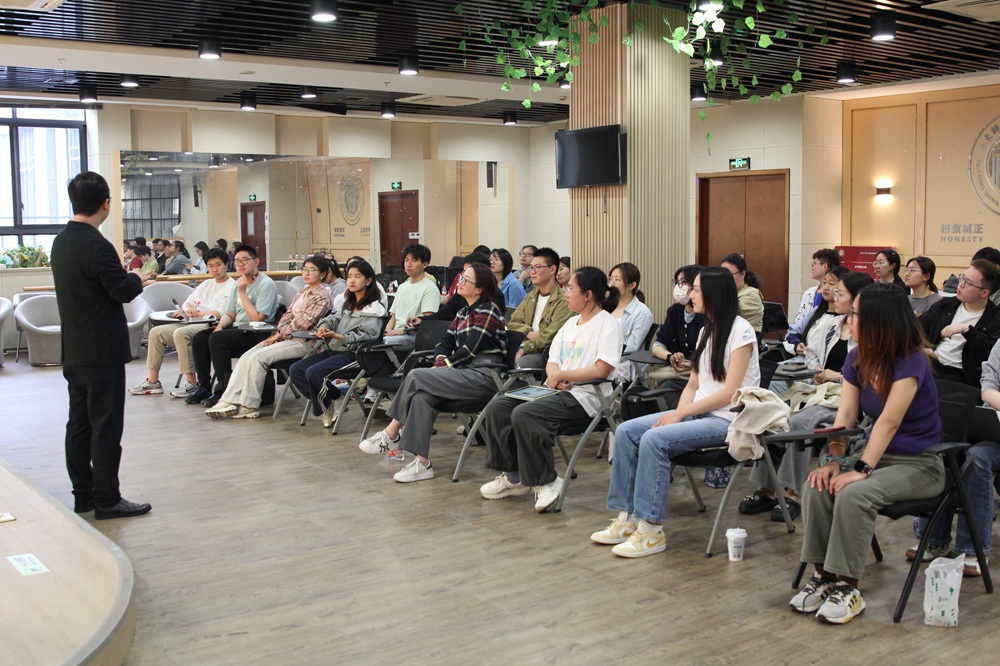 新闻用图04.JPG